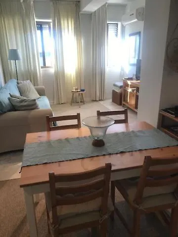 Tuxas House 公寓 *